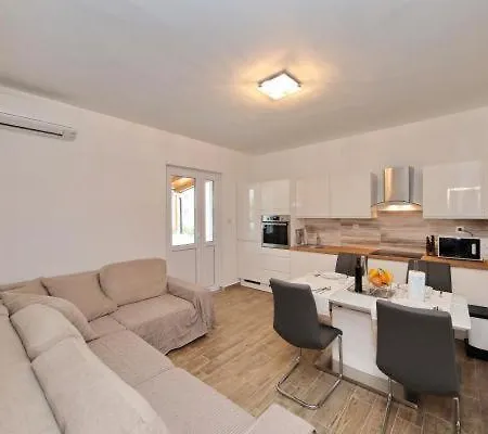 Pasman Holidays * Kraj (Zadar)